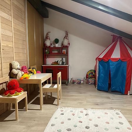 Luxury Apartman Alex With Sauna In The Village Otočac Exterior foto